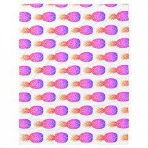 Isla Tropical Pineapple Fleece Blanket