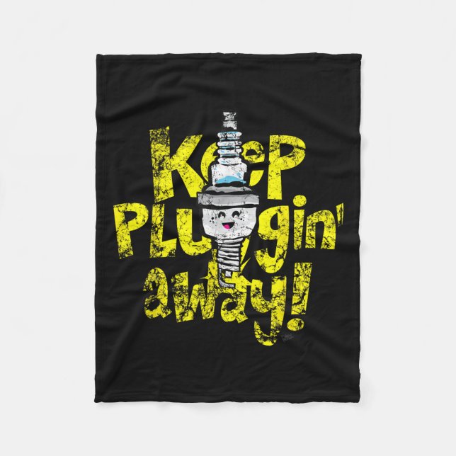 Manta Polar Kawaii Spark Plug Keep Pluggin Away Motivational R (Anverso)