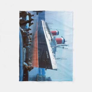 Manta Polar La nave grande:  SS Estados Unidos