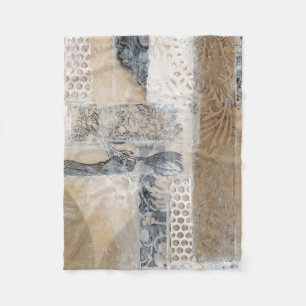Manta Polar Lace Collage I