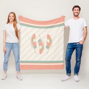 Manta Polar Las plumas en crema, verde menta y coral