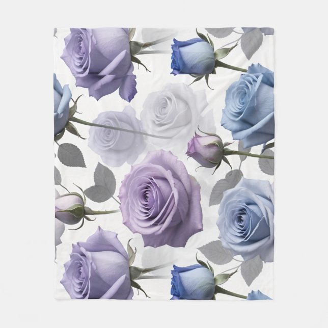 Manta Polar Lavender And Blue Roses Set On A Cloudy Gray (Anverso)
