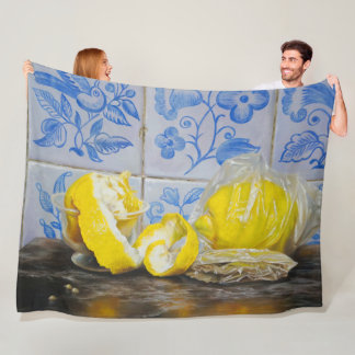 Manta Polar Lemons and Azulejos — Classic Blue & Yellow Still