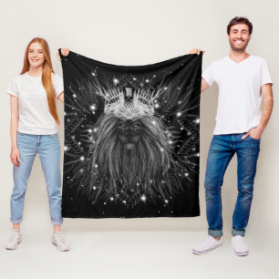 Manta Polar León con luz estelar y monograma de la corona