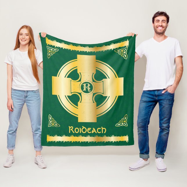 Manta Polar Letra celta transversal y letra de nudo R Monogram (In situ)