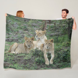Manta Polar Lion Fleece Blanket