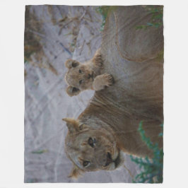 Manta Polar Lion Fleece Blanket