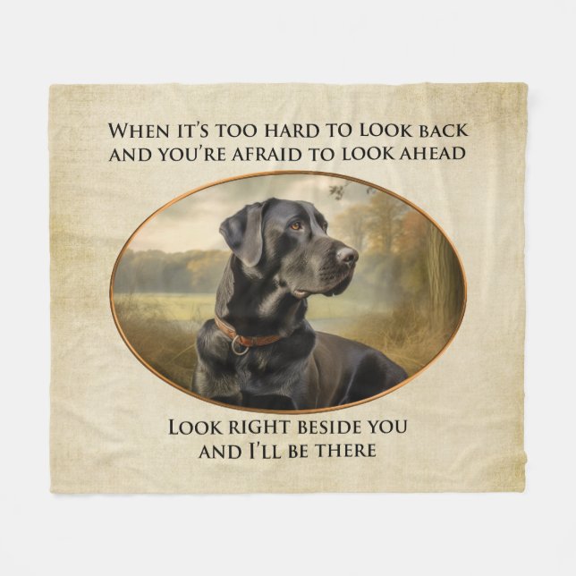 Manta Polar Loyal Black Lab (Frente (Horizontal))