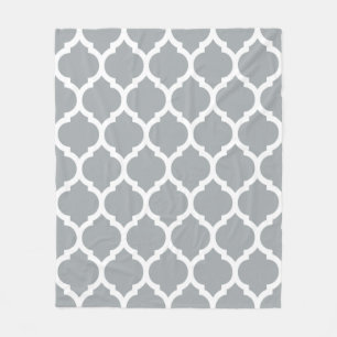 Manta Polar Magnífico patrón de quatrefoil blanco y gris marro