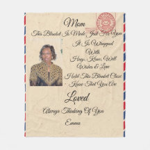 Mamá personaliza la funda de la fleta