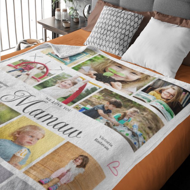 Manta Polar Mamaw We Love You Personalized Hearts (Mamaw large custom fleece blanket add photos and text.)