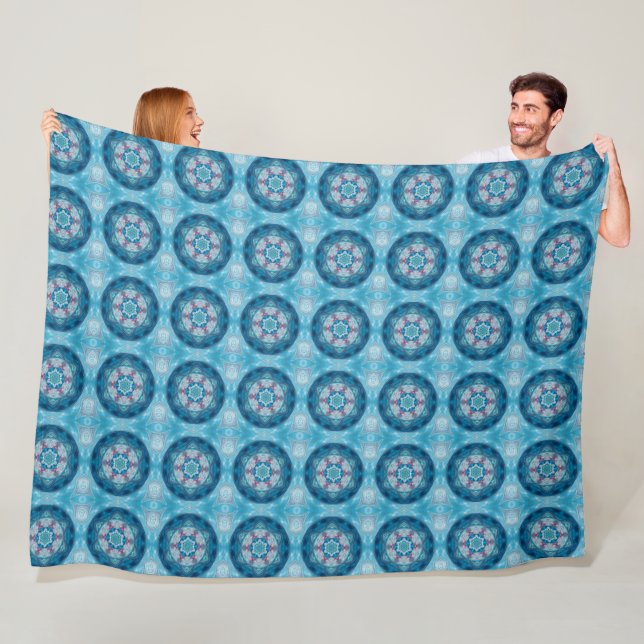 Manta Polar Mandala 2 Fleece Blanket (In situ)