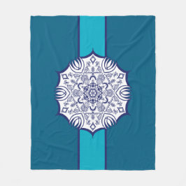 Manta Polar Mandela azul y blanca con criaturas