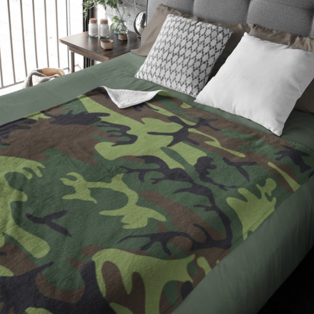 Manta Polar Mapa de la flota del patrón del camuflaje verde mi (Military Green Camouflage Pattern Fleece Blanket)