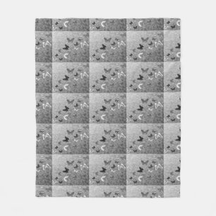 Manta Polar Mariposas negras y blancas