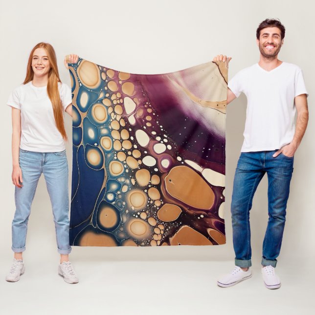 Manta Polar Mármol de Fluido Celeste en Oro de Medianoche (In situ)