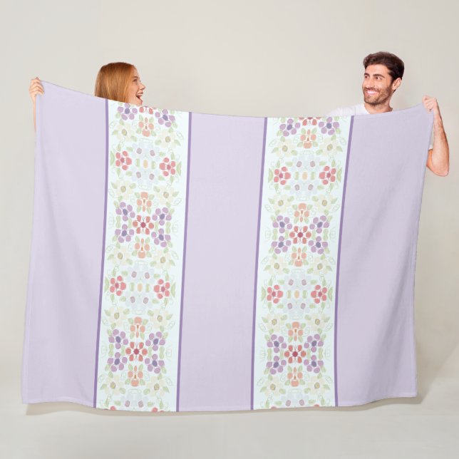 Manta Polar Mauve con acento de flor morado (In situ)