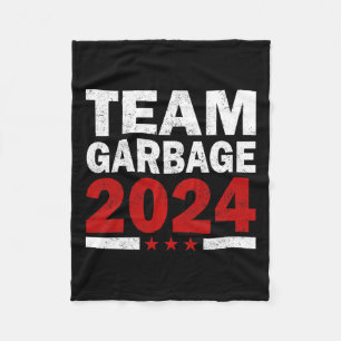 Manta Polar Mega Garge Orgulloso de Trump 2