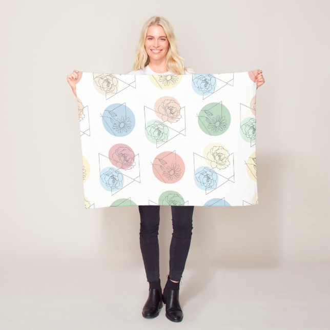 Manta Polar Modern Geometric Floral Pattern Throw Blanket (In situ)