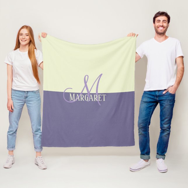 Manta Polar Modern stylish purple white personalized name  (In situ)