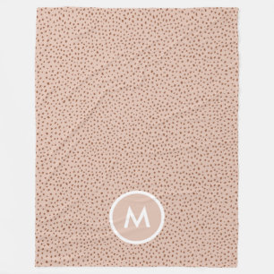 Manta Polar Monograma Beige de moda con Terracotta Boho Brown