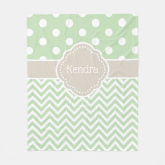 Manta Polar Monograma de la Chevron de Punto de Polka Verde y 
