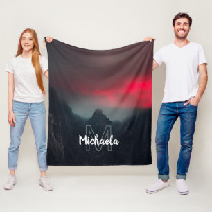 Manta Polar Monograma de nubes, niebla y montañas quemadas