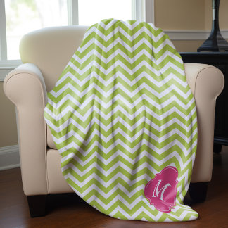 Manta Polar Monograma del patrón de zigzag verde y fucsia