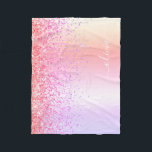 Manta Polar Monograma Purpurina púrpura de oro rosa del arcoir<br><div class="desc">Purpurina De Espuma Metálica De Relieve metalizado Arcoiris Pastel Faux Cepa De Monograma Metalizado Cepa De Fleece. Esto hace que el dulce perfecto cumpleaños 16, boda, ducha de novia, aniversario, ducha de bebé o fiesta de soltera sea regalo para alguien que ama el lujo glam y los estilos de moda....</div>