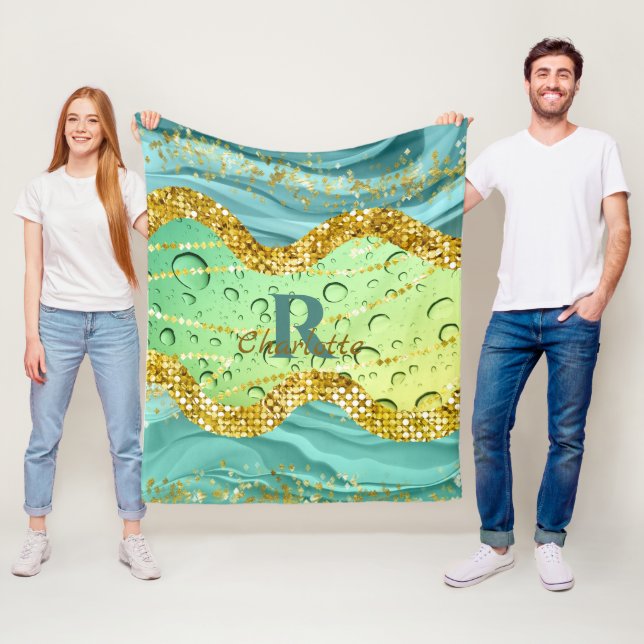 Manta Polar Monograma verde espárrago | Gradiente luminoso (In situ)