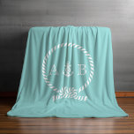 Manta Polar Monogramación de pista nautica y ancla<br><div class="desc">El diseño moderno y moderno incluye una cuerda náutica y un ilustracion de ancla,  y puede personalizarse con el monograma,  las iniciales,  el nombre o el texto de su elección para un regalo de primera clase.</div>