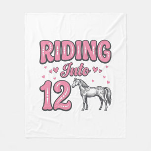 Manta Polar Montando en Cumpleaños de 12 Caballos Diseño Vecto