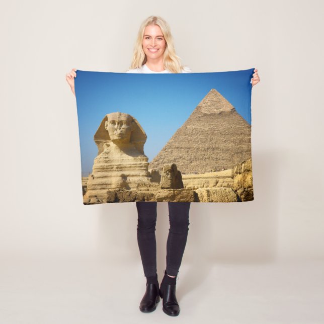 Manta Polar Monumentos | Esfinge y pirámide de Egipto (In situ)