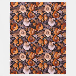 Manta Polar Moody poppies on black pattern