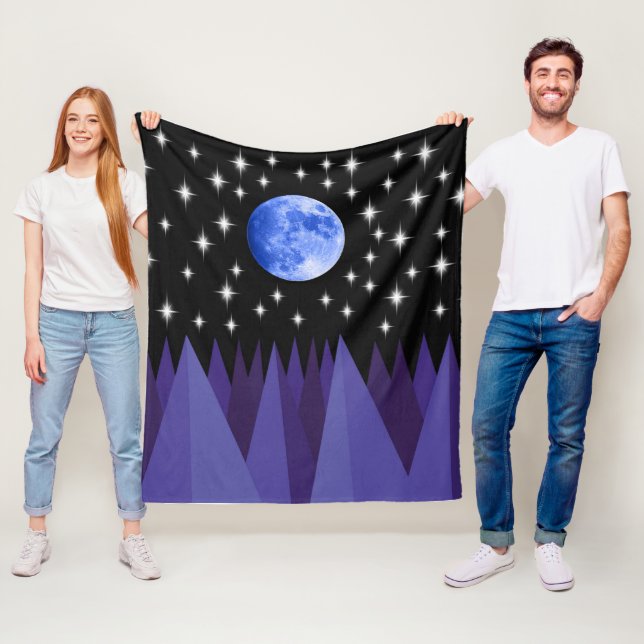 Manta Polar Moon Starlight Fleece Blanket (In situ)