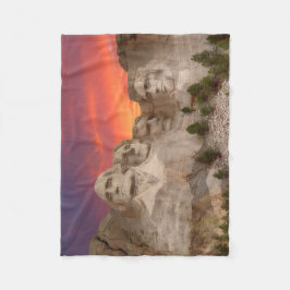 Manta Polar Mount Rushmore Fleece Blanket