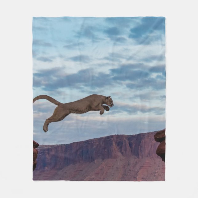 Manta Polar Mountain Lion Jumping Morning Skyjump,lion,animal, (Anverso)