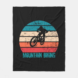 Manta Polar MTB en bicicleta de montaña