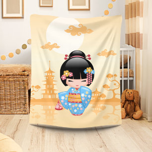 Manta Polar Muñeca Maiko Kokeshi Chica Geisha Adorable Amarill