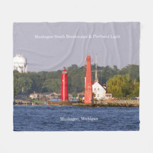 Manta Polar Muskegon South Pierhead & Breakwed Lights blanghts