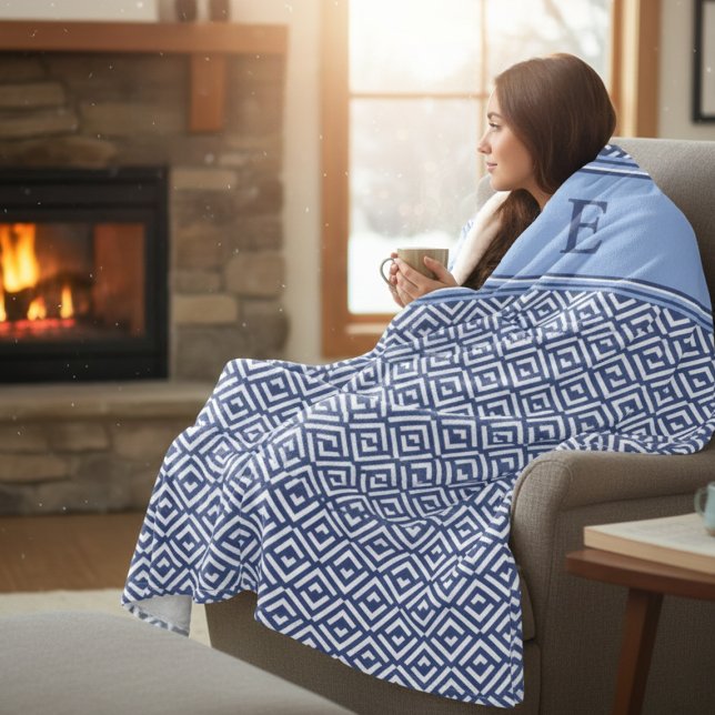 Manta Polar Navy Geometric Chevron Monogram Design (Subido por el creador)