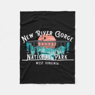 Manta Polar New York Family Adventure Rv Camping Travel Road T