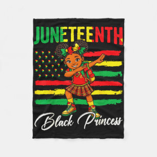 Manta Polar Niña afro de Juneteenth haciendo dabbing princesa 