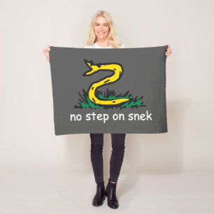 Manta Polar No pisar en snek memes parodia de Gadsden SnekRigh