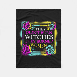 Manta Polar No quemaron brujas que quemaron mujeres - Retro Fe