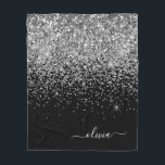 Manta Polar Nombre del monograma de la parrilla del Purpurina<br><div class="desc">Nombre del Monograma del Purpurina de la espuma de color Plata y Negro y funda de la pieza inicial. Esto hace que el dulce perfecto cumpleaños 16, boda, ducha de novia, aniversario, ducha de bebé o fiesta de soltera sea regalo para alguien que ama el lujo glam y los estilos...</div>