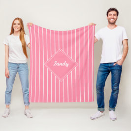 Manta Polar nombre personalizado rosa y blanco