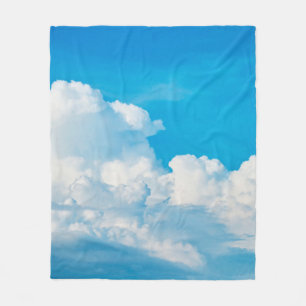 Manta Polar Nubes de fondo del cielo azul blancas