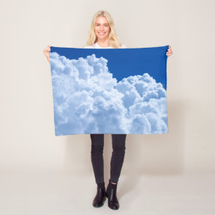 Manta Polar Nubes hinchadas hermosas en cielo azul
