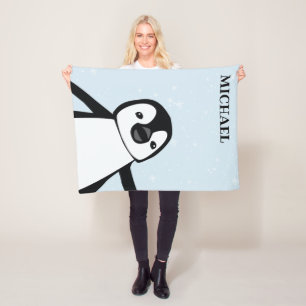 Manta Polar Nursera de Pingüino Cuto Nombre en blanco y negro